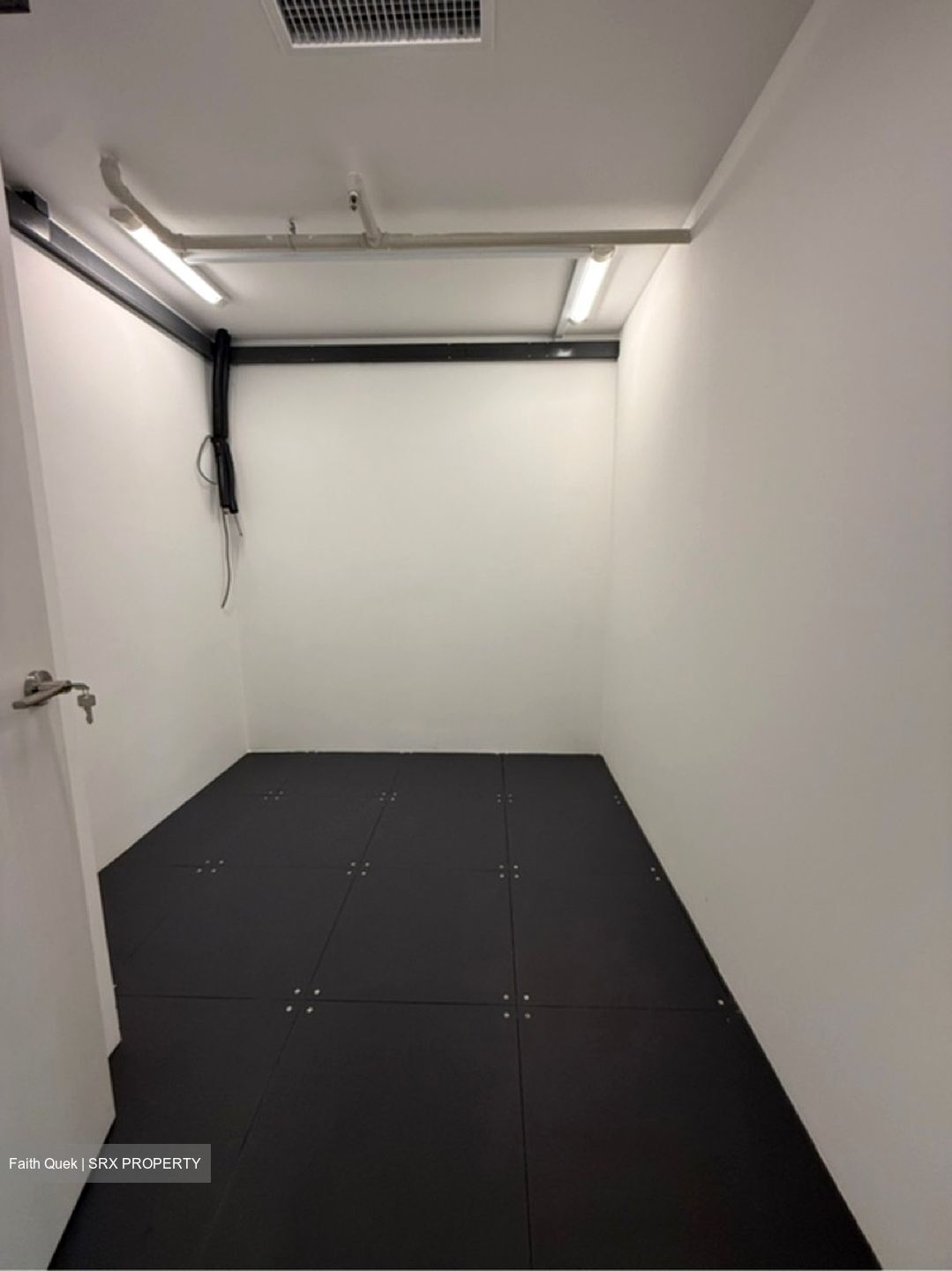 Hub Synergy Point (D2), Office #522875811